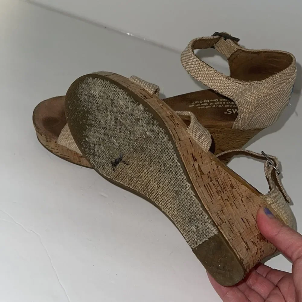 TOMS Sienna Burlap Ankle Strap Cork Wedge Sandals size 6.5